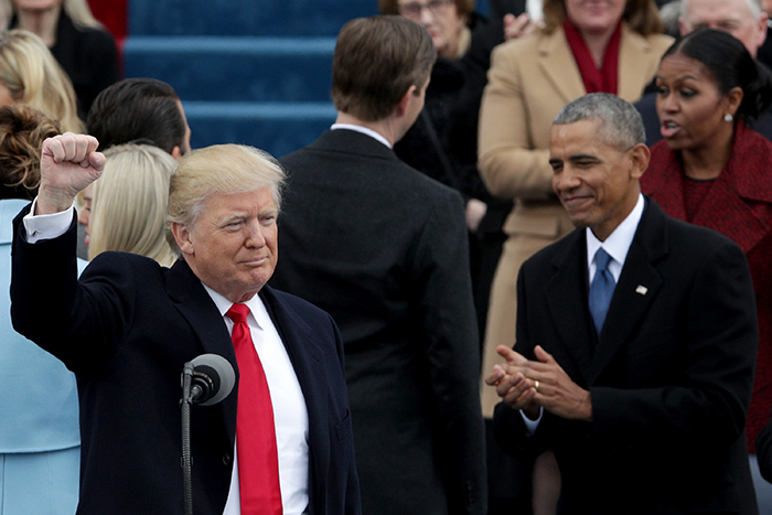Trump juramenta como nuevo presidente de EE.UU