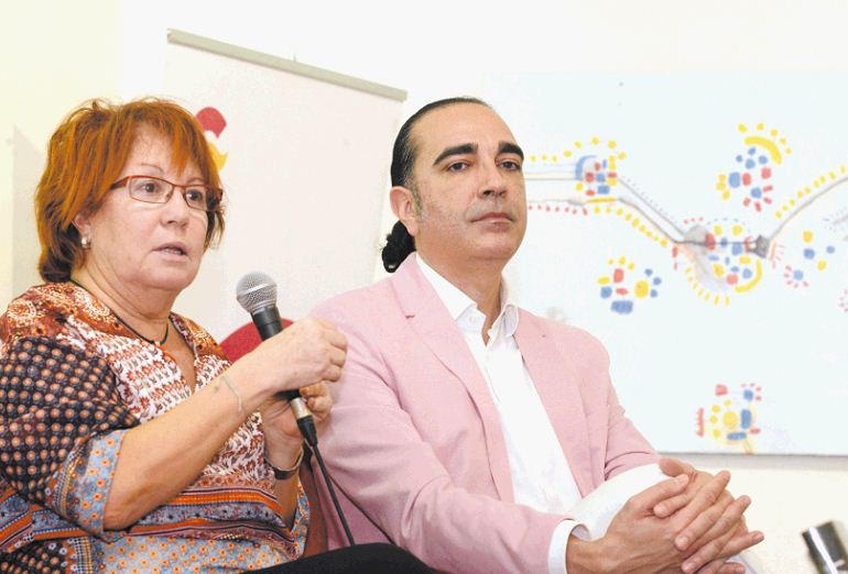Al cine la amante española de Rubén Darío