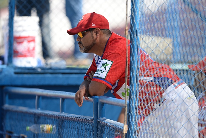 Raúl Marval ya dirigió incluso en la Liga de Beisbol Profesional de Nicaragua y llevó al Oriental a una final. LA PRENSA/JADER FLORES