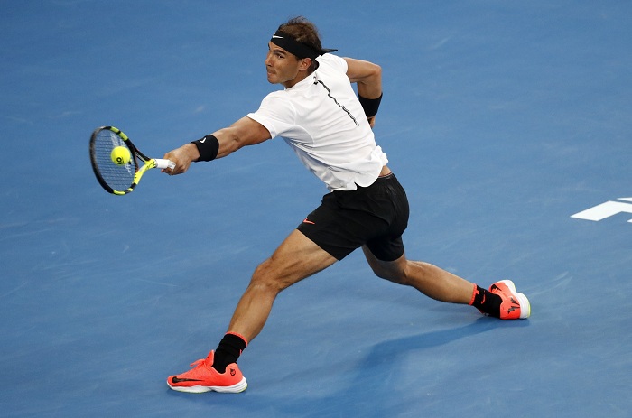 El español Rafael Nadal sufrió para ganar ante el búlgaro Grigor Dimitrov, pero al final obtuvo el boleto a la final del Abierto de Australia. LA PRENSA/AP/Kin Cheung