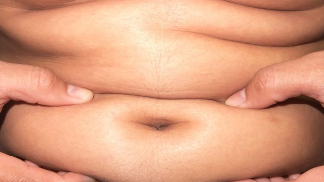 ¿Es posible perder 2 centímetros de grasa abdominal en cuatro semanas?