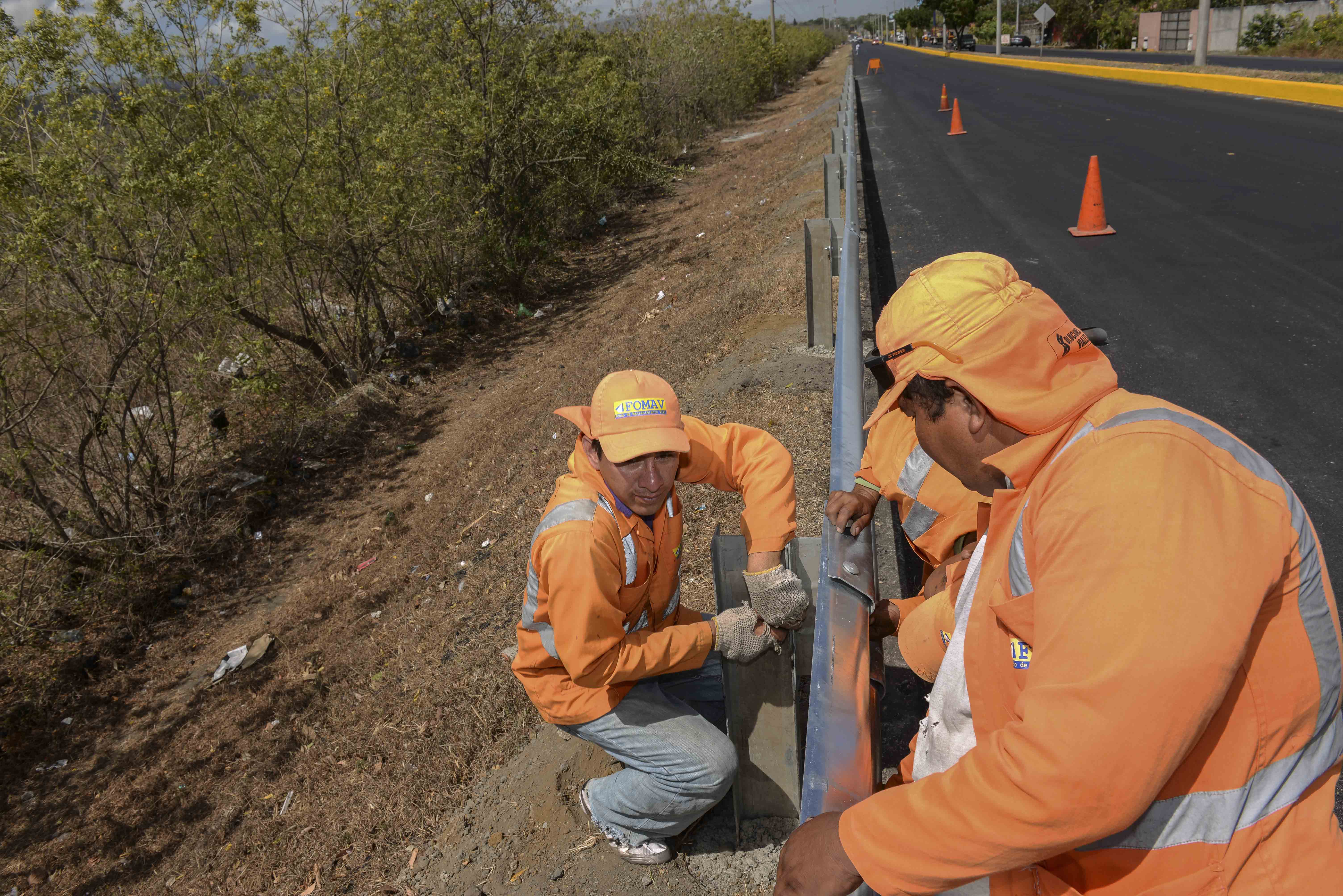 Retoques en Carretera a Masaya