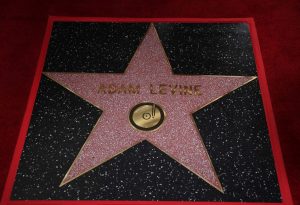 Adam Levine, paseo de la fama, hollywood, maroon 5