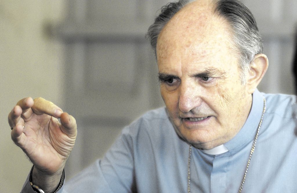Bernardo Hombach.