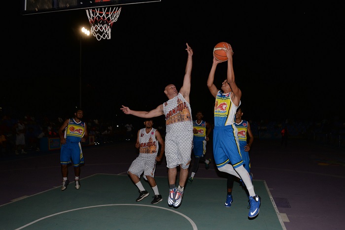 Leones