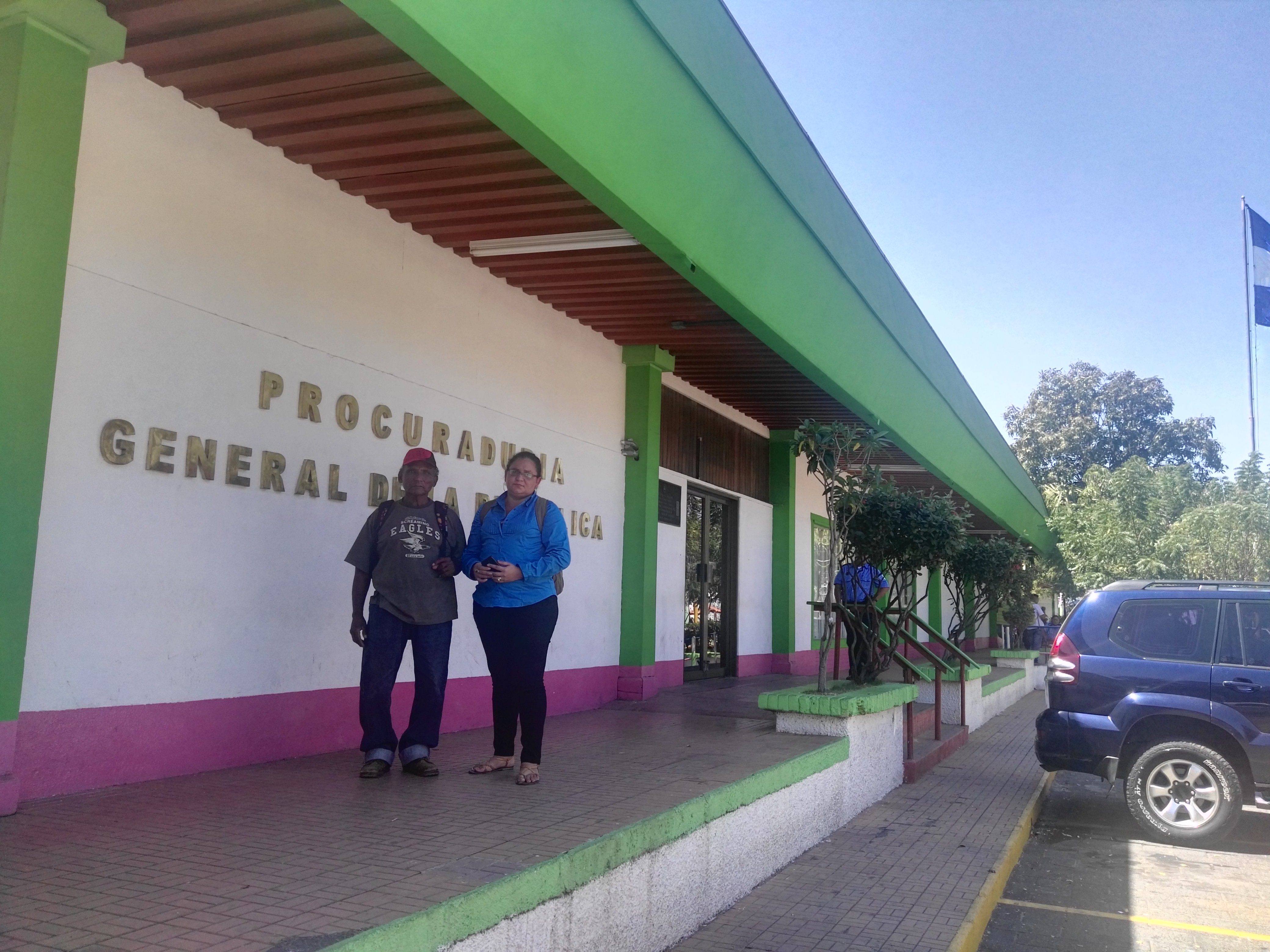 Sigue reclamo de excañeros