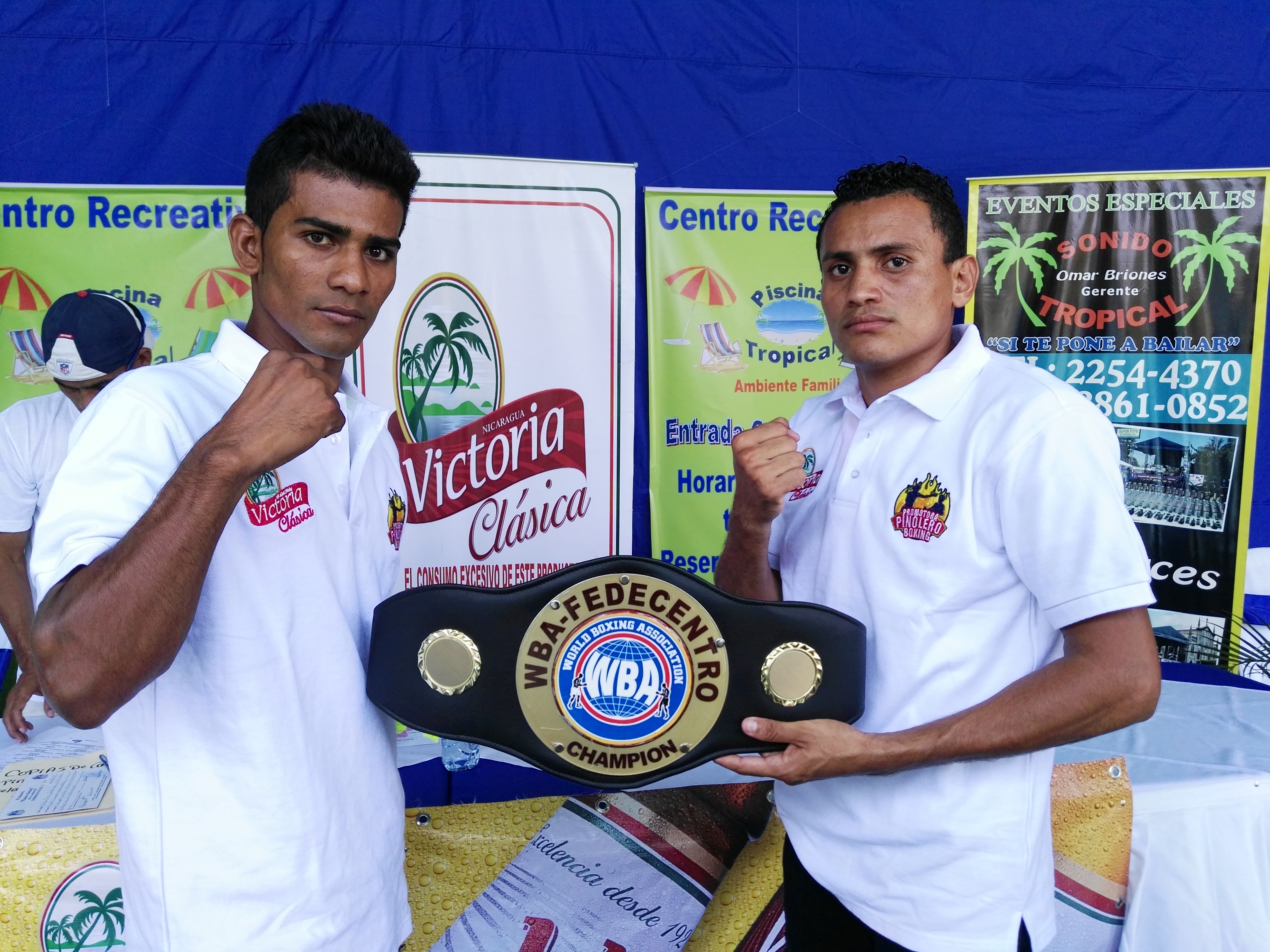 Alexander Mejía (derecha) se medirá a Abelina García. Foto: Bayron Saavedra