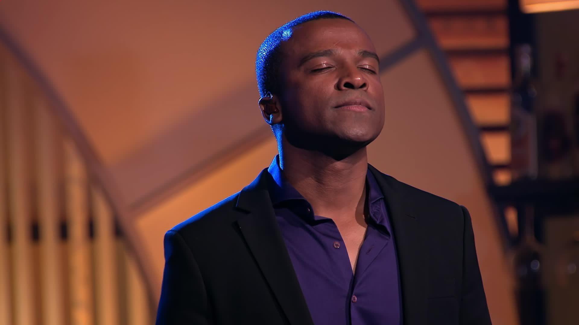Alexandre Pires regresa a la escena internacional con Gitano