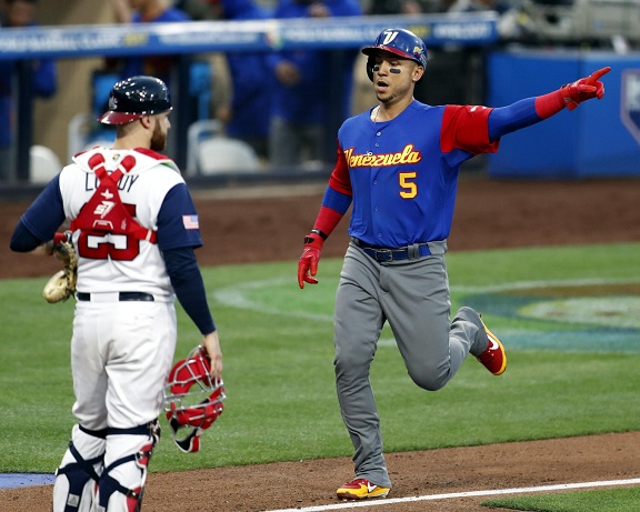 Venezuela trastabilla en la segunda ronda del Clásico Mundial de Beisbol. Foto: EFE