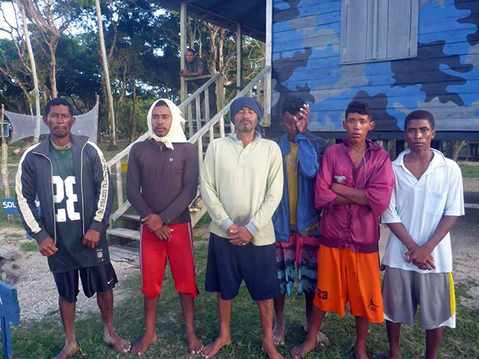 rescatan a pescadores, Caribe Norte, naufragio