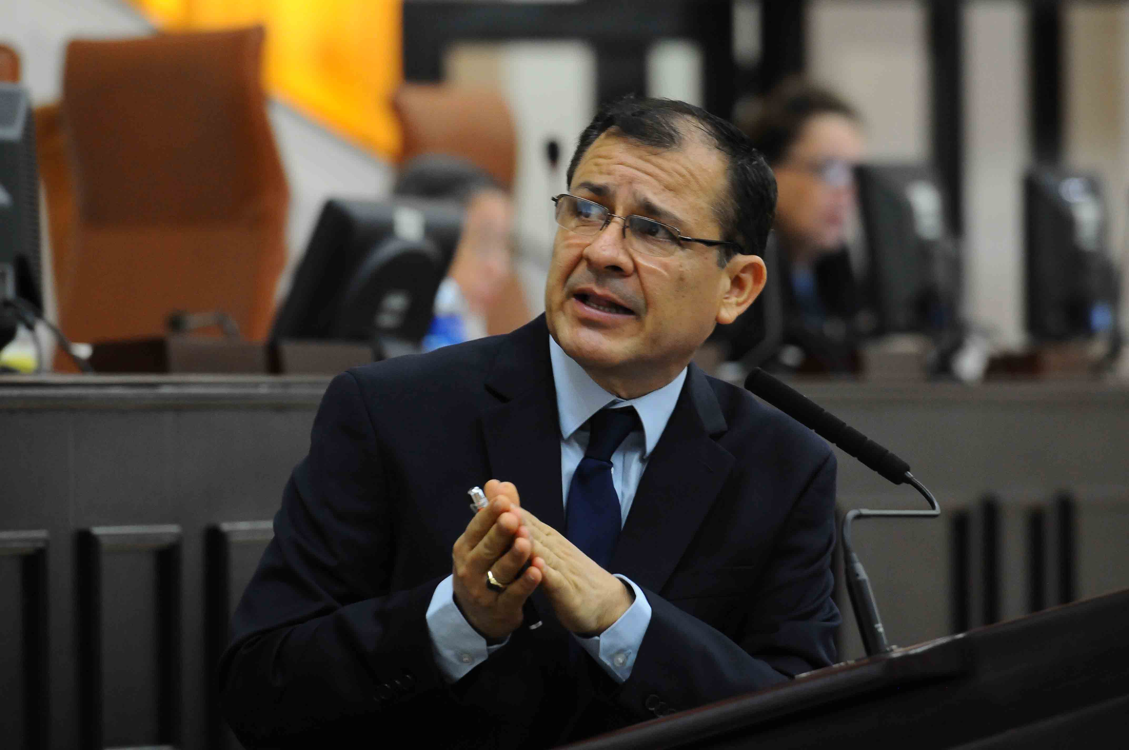 INE, candidatos, Oscar Carrión, Gilberto Wong, David Castillo