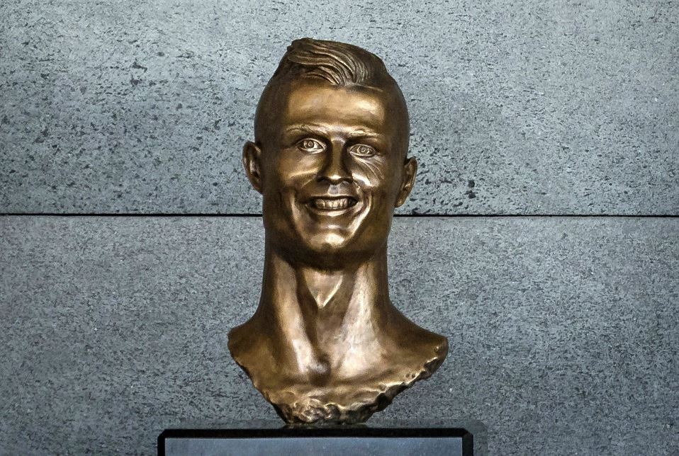Cristiano Ronaldo, busto