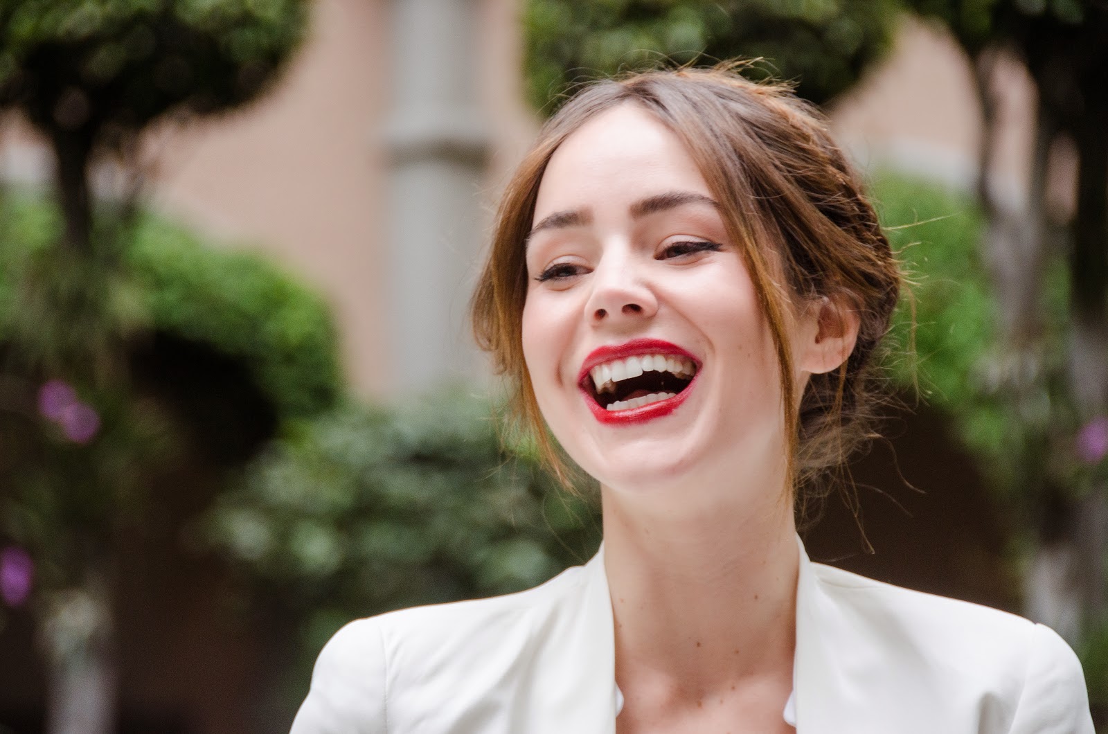 Camila Sodi atribuye a presión de medios la ruptura con «Chicharito»