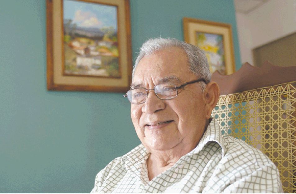 Los familiares de Mario Fluvio anunciaron que sus honras fúnebres serán este domingo a las 2 de la tarde en Funeraria Monte de los Olivos. y el entierro será el lunes.