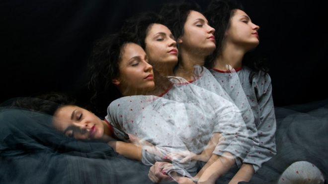 ¿Se puede estar despierto y dormido al mismo tiempo?