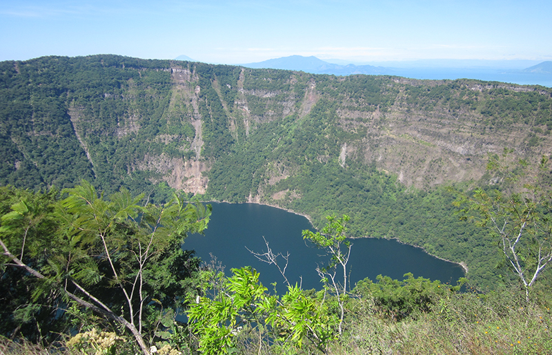 laguna del volcán cosigüina