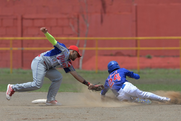 El Campeonato Nicaragüense de Beisbol Superior Germán Pomares, será reducido de siete a seis meses. LA PRENSA/JADER FLORES