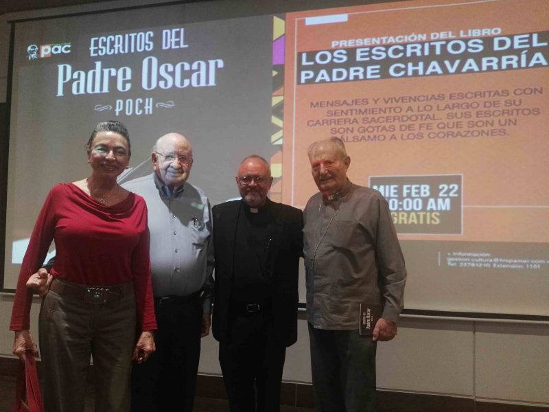 Presentan libros del padre Óscar en iglesia San Francisco de León
