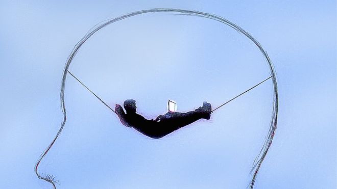 De distorsión del tiempo a imaginación disociativa: 5 efectos que ocurren dentro de nuestro cerebro cuando navegamos por internet