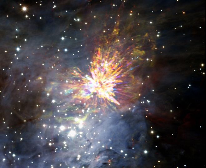 Las espectaculares imágenes del nacimiento de una estrella captadas por el telescopio ALMA en Chile