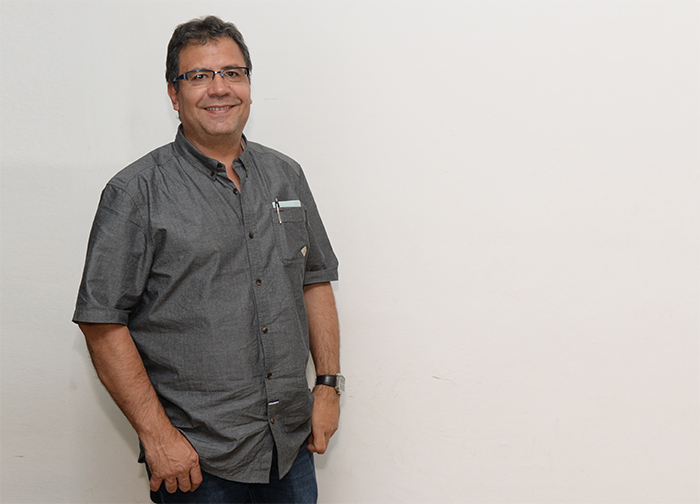 Alberto Salcedo, periodista y escritor Colombiano. Oscar Navarrete/ LA PRENSA.