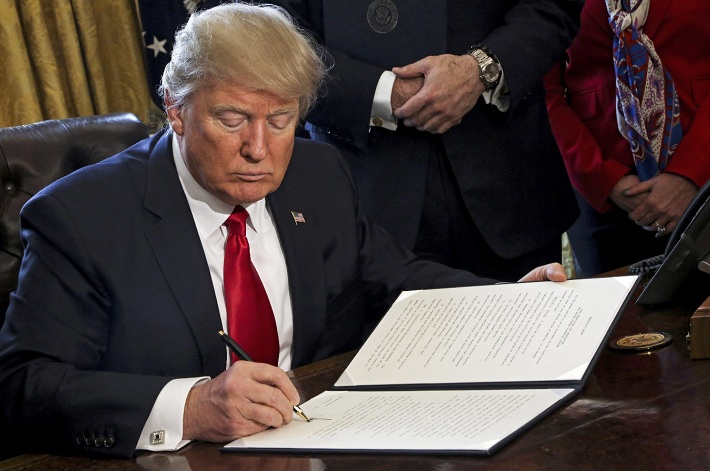 EE.UU., Donald Trump, Presupuesto,