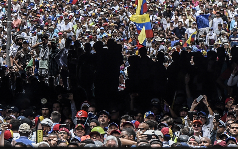 Íconos de las protestas en Venezuela no se deciden si votar o no para las regionales
