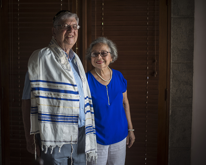 Gerald Smith e Ileana Lacayo Remigi se casaron cuando él tenía 64 años y ella 50 años. Ambos eran viudos. Oscar Navarrete/ LA PRENSA.