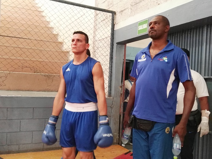 Osmar Bravo podría disputar un combate de repechaje, en busca de la clasificación al Mundial de Boxeo. LA PRENSA/BAYRON SAAVEDRA