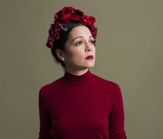 Lafourcade: «Soy muy afortunada por traer algo de antes a las nuevas generaciones»