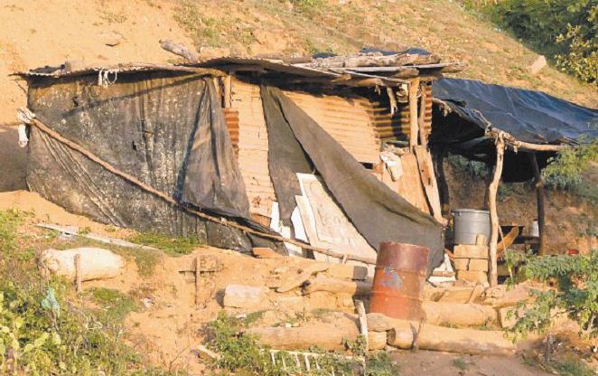 «Villas miseria», plural de «villa miseria»
