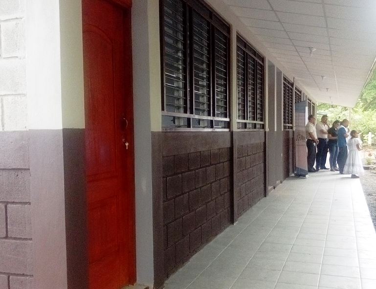 Nuevas aulas para alumnos de Somotillo