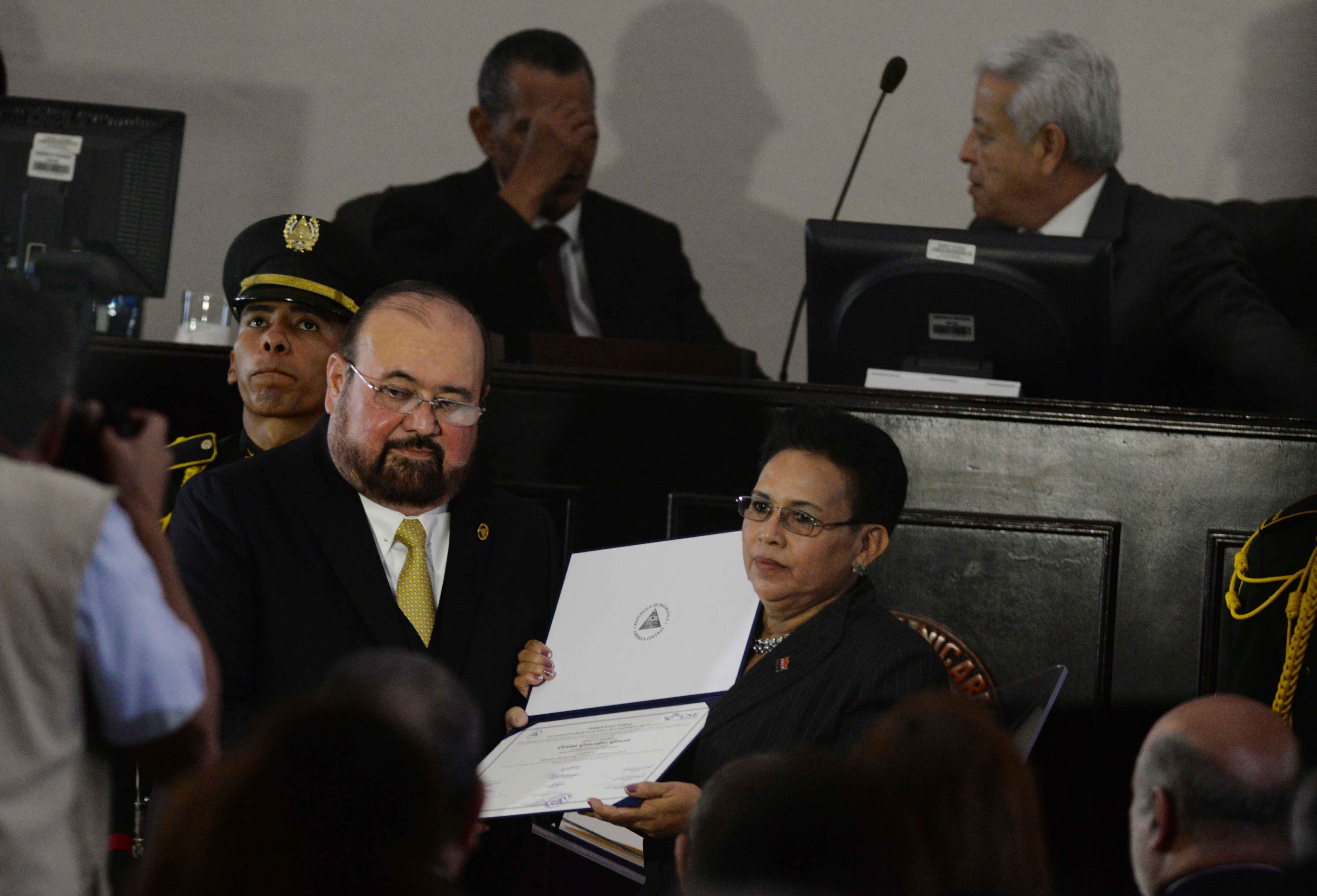 diputada Corina González García