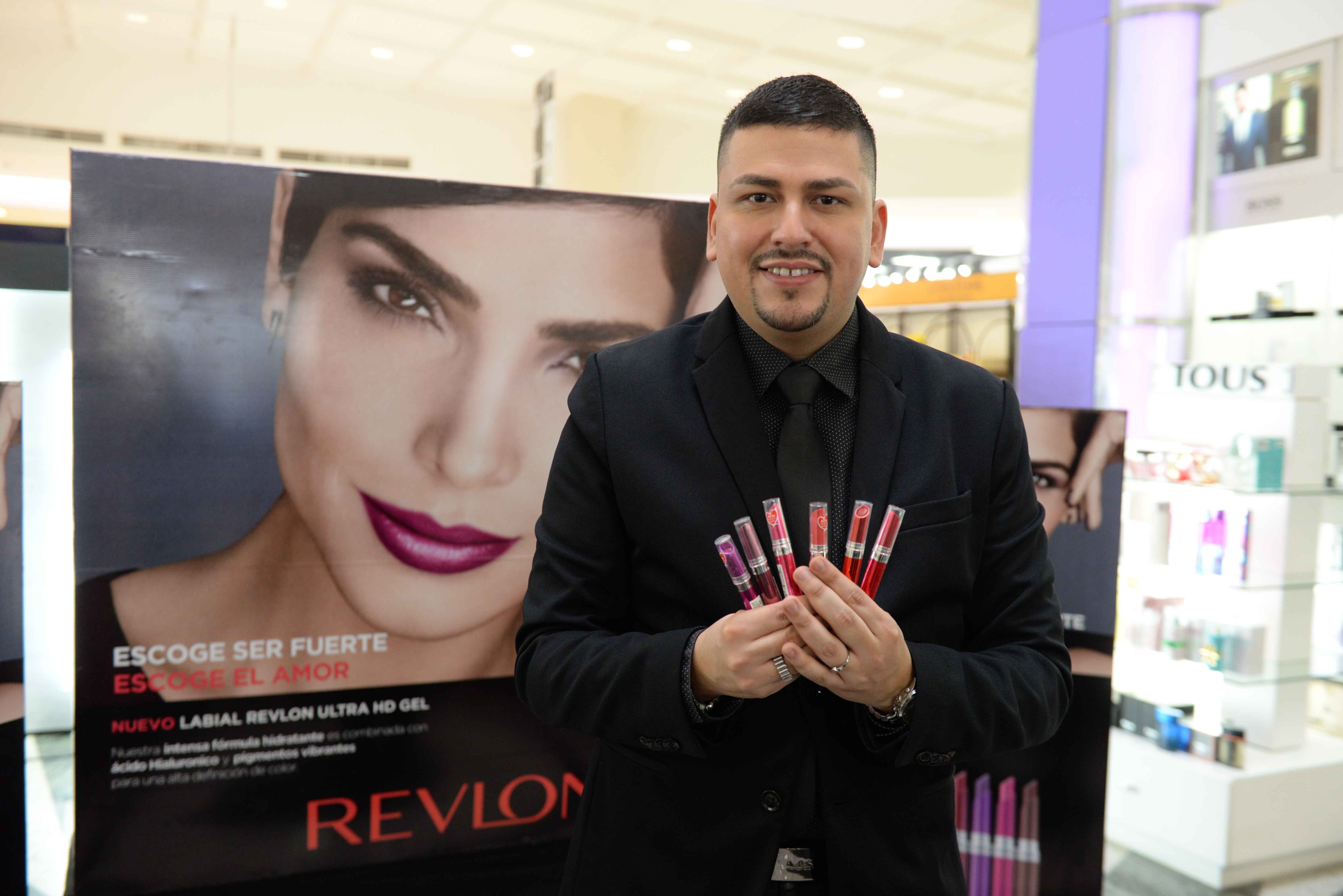 Simán, Revlon, labial