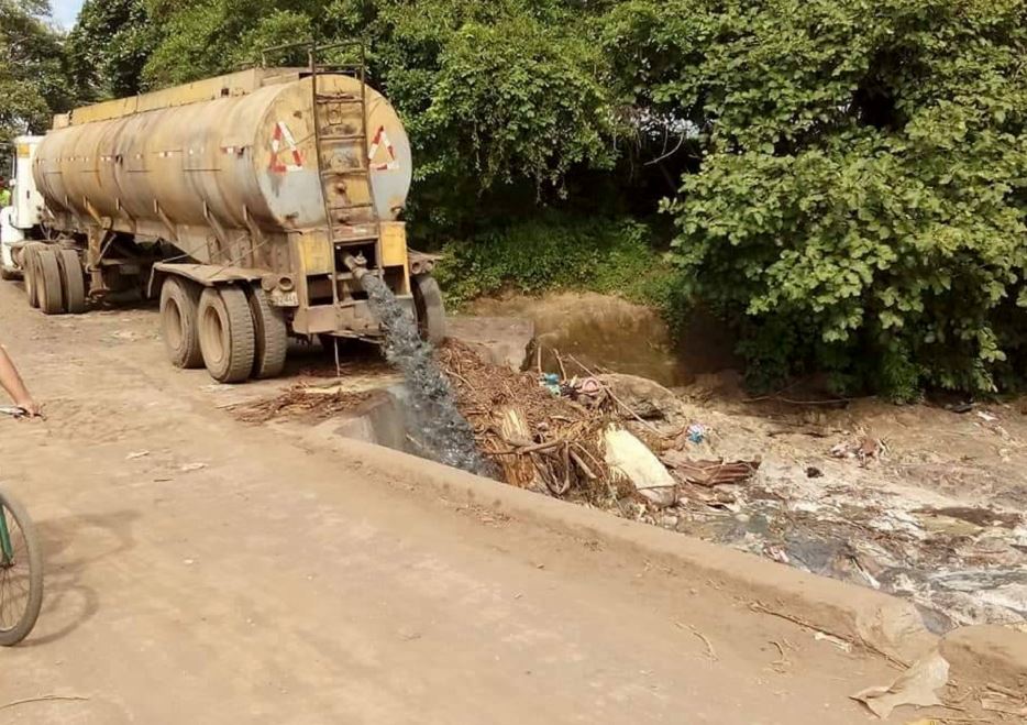 ¿Quién contamina el río Chiquito, en León?