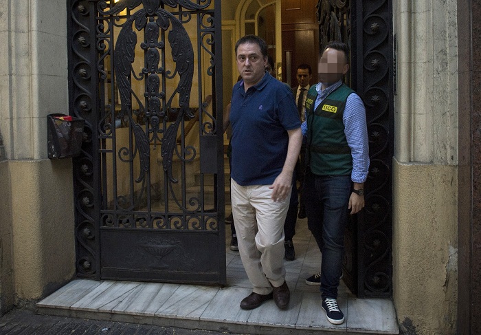 Ángel María Villar y su hijo guardarán prisión sin derecho a fianza