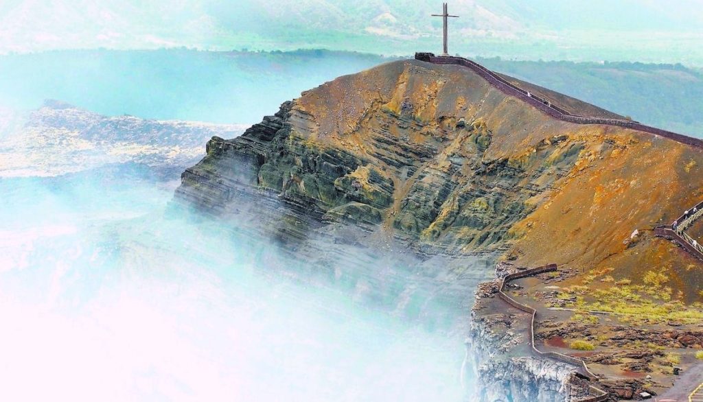 Cráter Santiago del Volcán Masaya. LA PRENSA/ARCHIVO