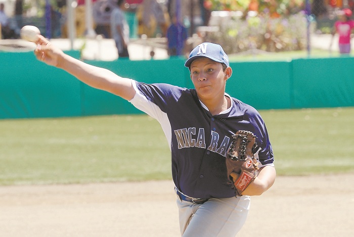 Elián Rayo se apuntó la primera victoria de Nicaragua en el Campeonato Panamericano de Beisbol Sub-14. LA PRENSA/JADER FLORES