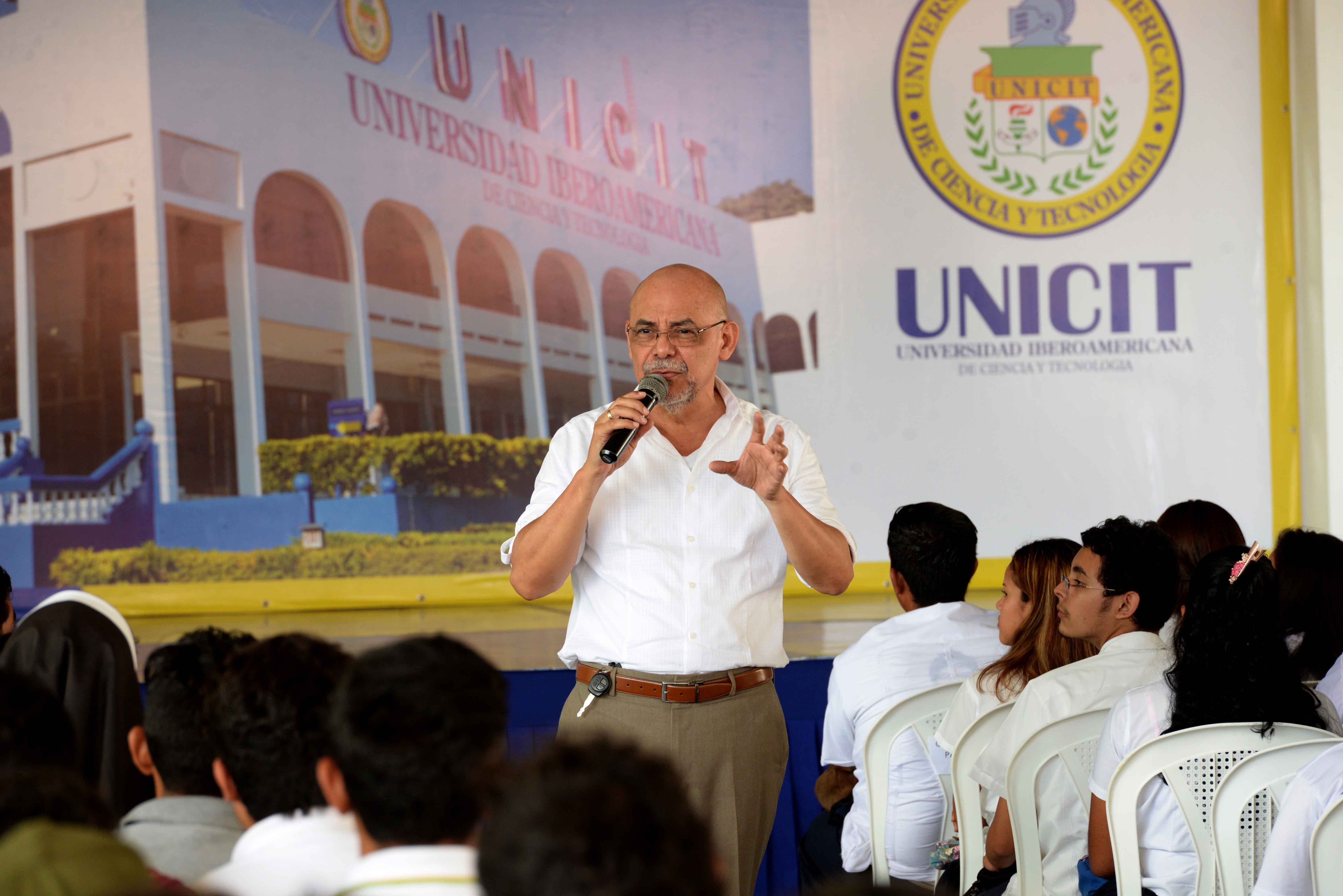Unicit, feria vocacional