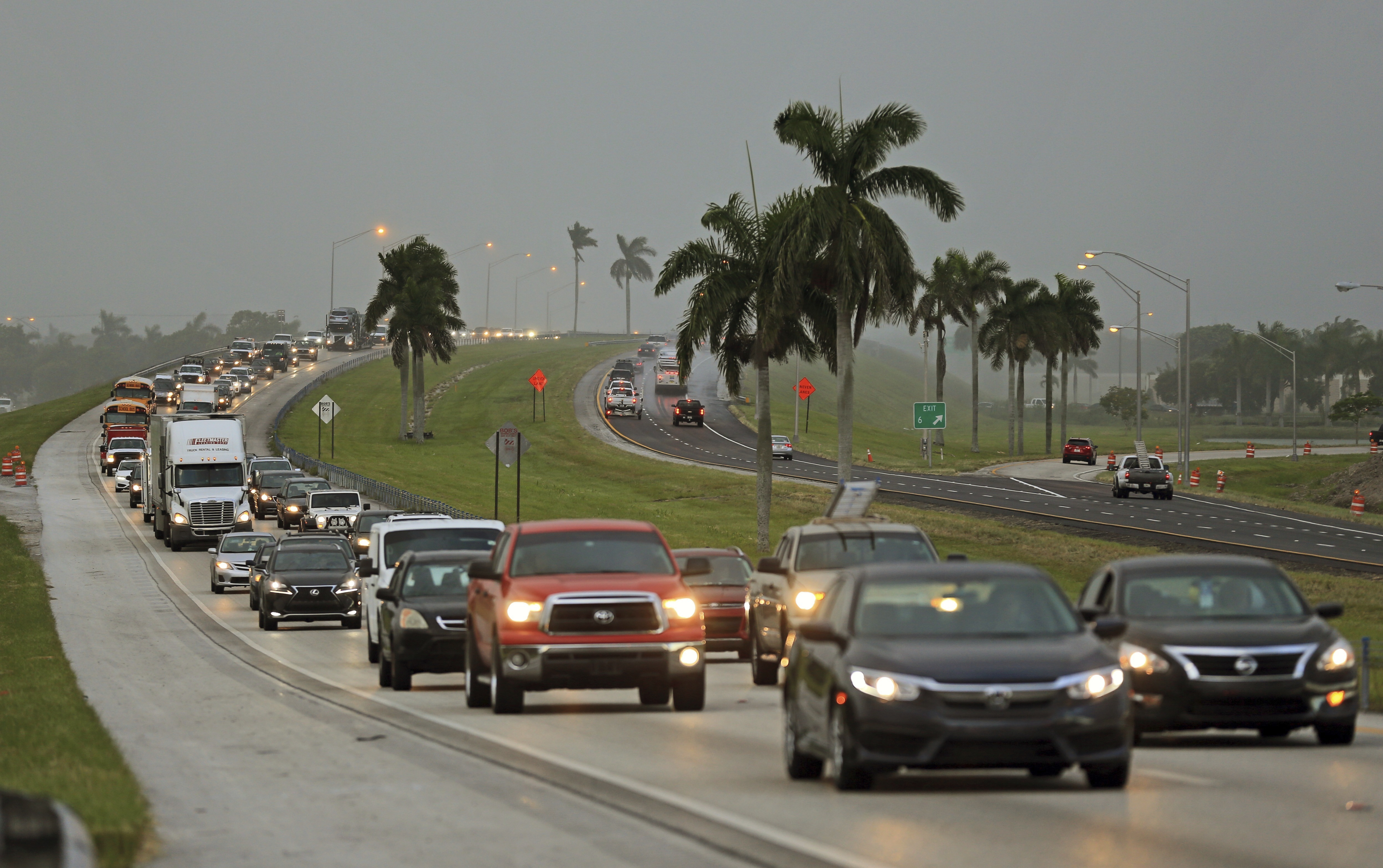 6.3 millones de personas ordenadas a evacuar en Florida ante llegada del huracán Irma