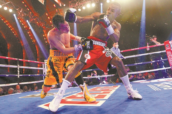 Guillermo Rigondeaux (derecha) subirá a las 130 libras para enfrentar a Vasyl Lomachenko. LA PRENSA/ARCHIVO/AP/Mary Altaffer