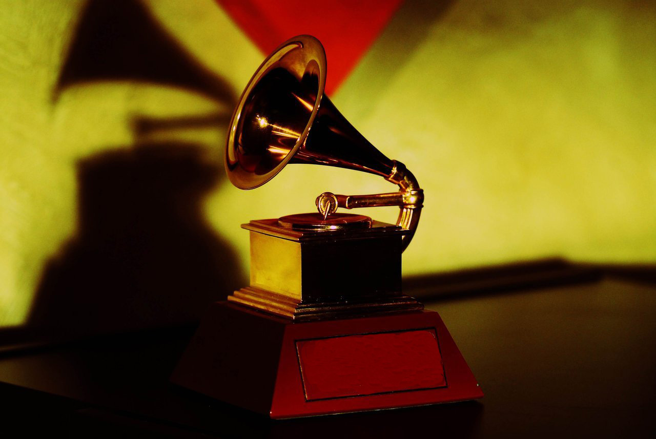 Posponen anuncio de nominados a los Grammy Latino