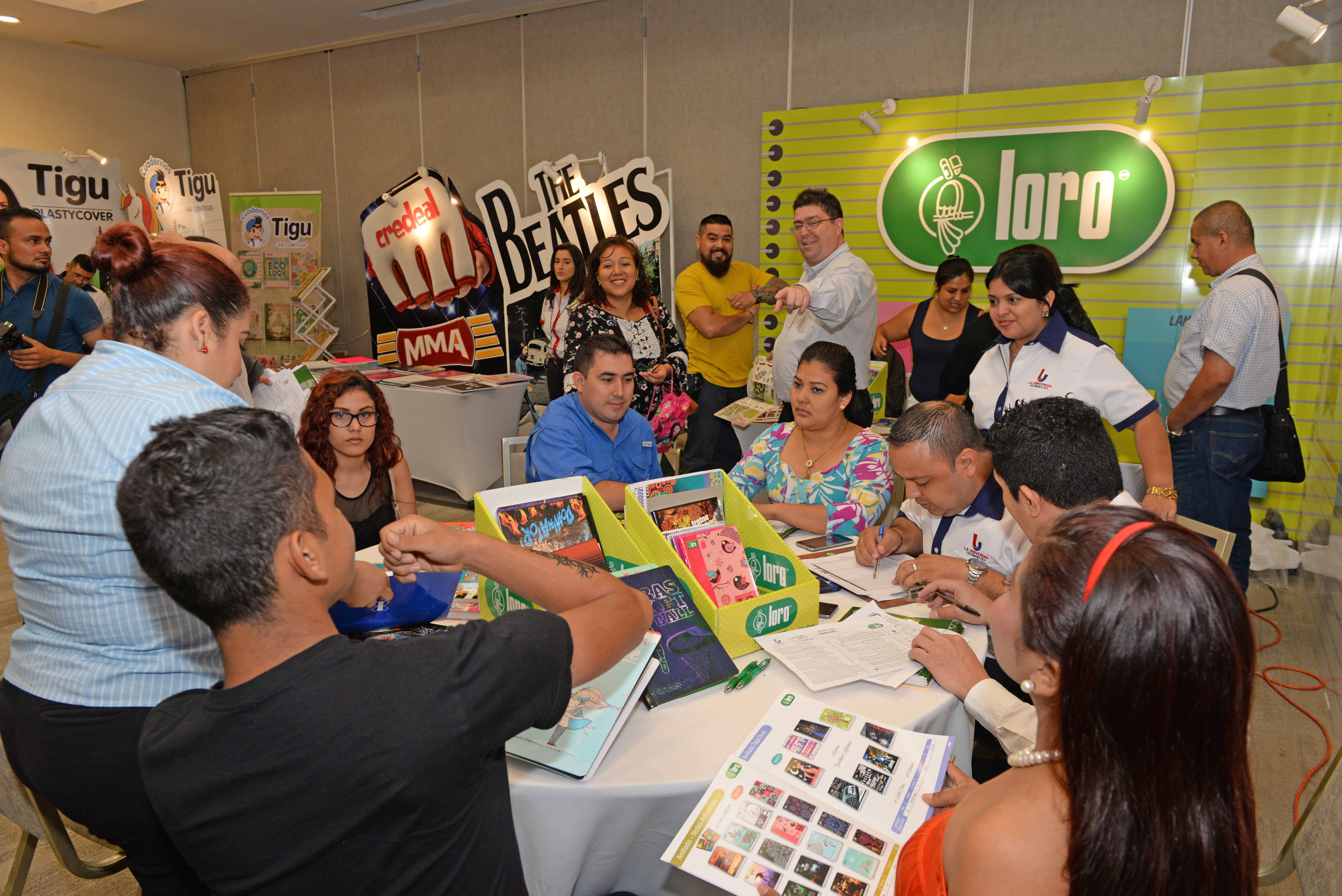 Regreso a Clases, útiles escolares, estudiantes, librerías