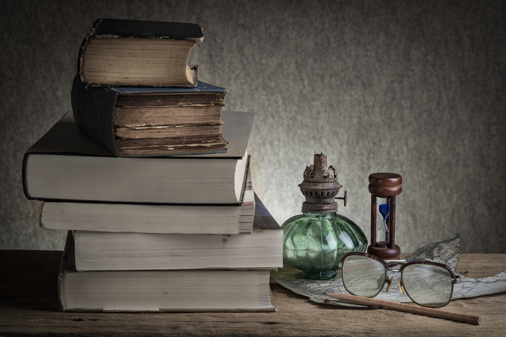 Poetas leoneses en Jueves de tertulia literaria