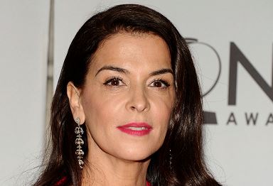 Actriz Annabella Sciorra acusa a Harvey Weinstein de violación