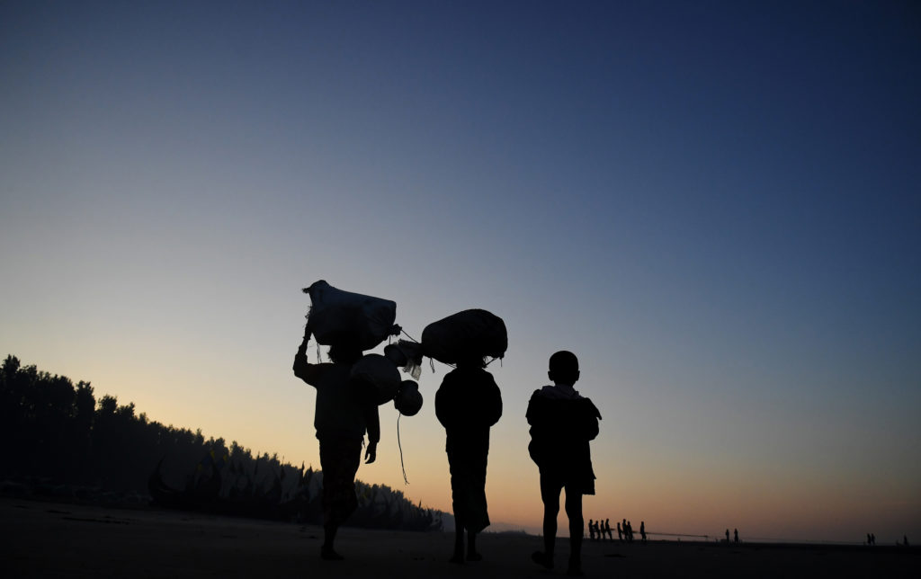 migrantes, refugiados