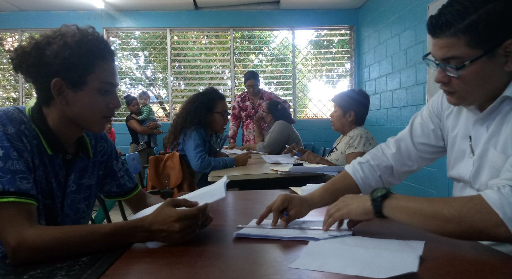Gobierno de Nicaragua entregó un bono de 1,000 córdobas a bachilleres