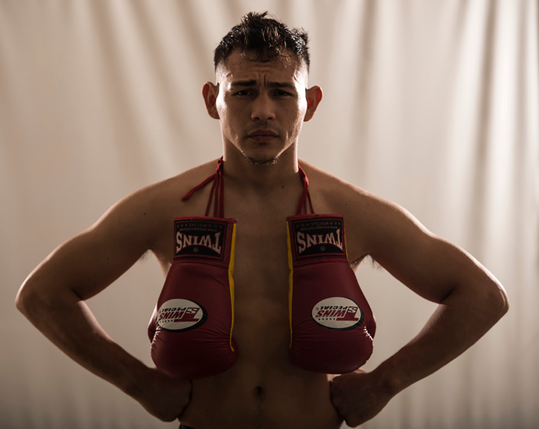 Carlos Buitrago está listo para la pelea contra el japonés Hiroto Kyoguchi