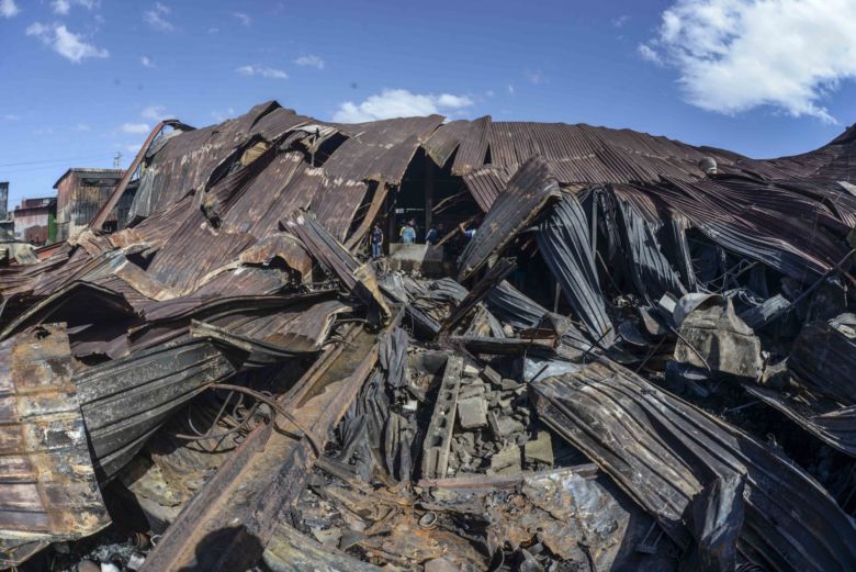 Mercado Oriental, incendios, Gancho de Caminos