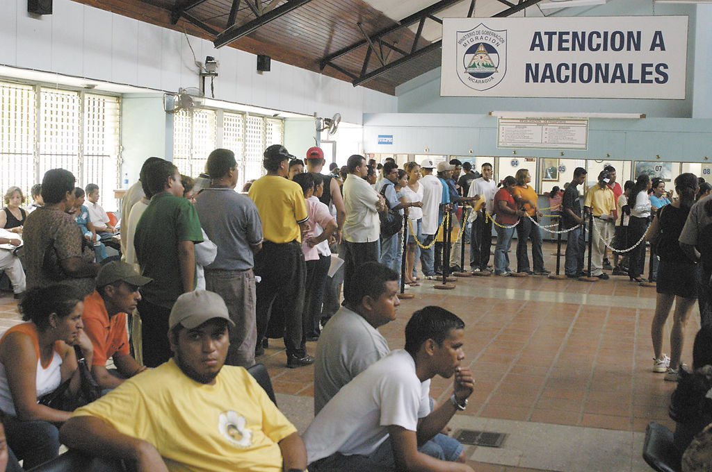 migración, cobros, Nicaragua, trámites migratorios, familias